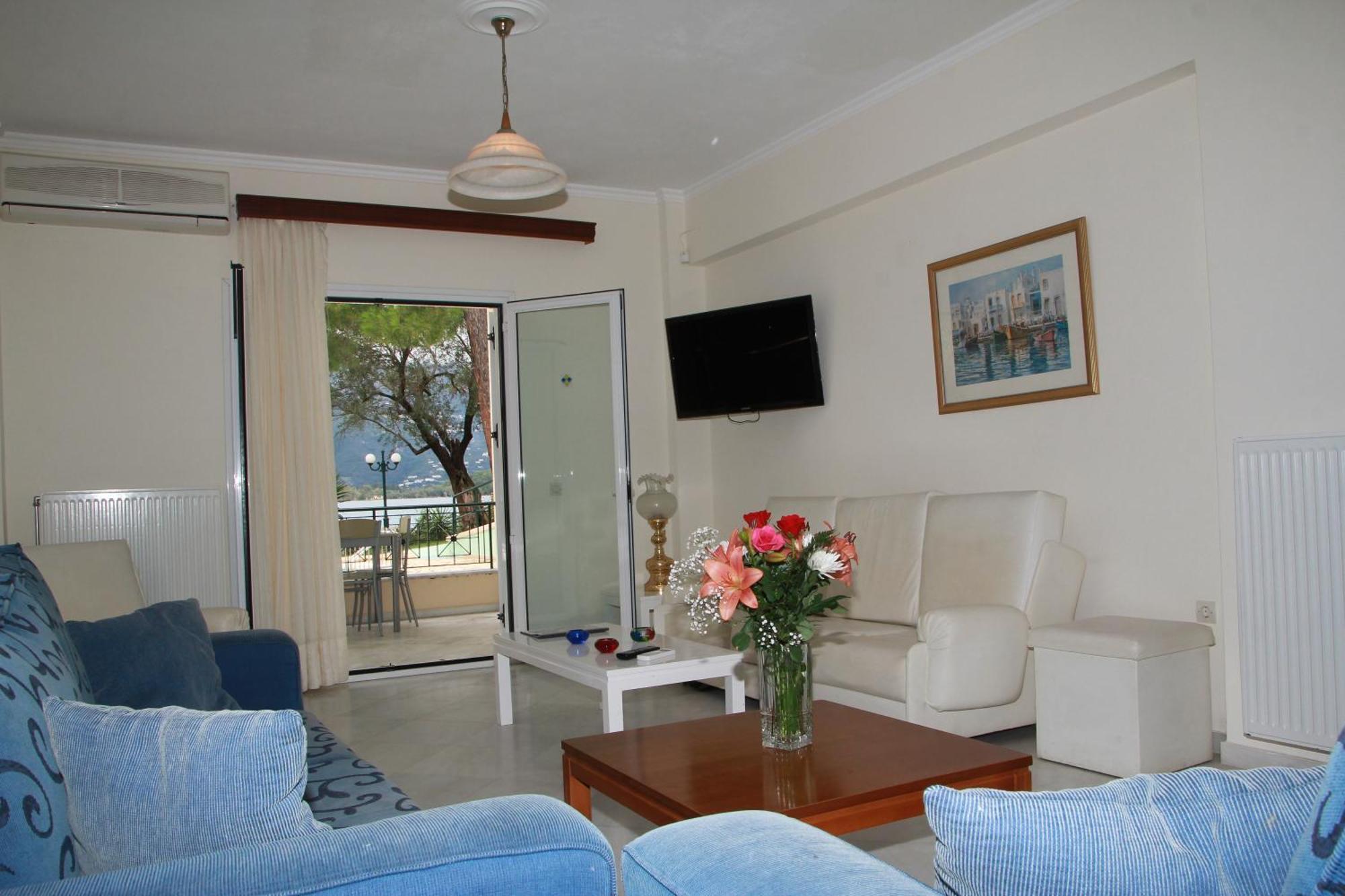 Saint Nicholas Beach Resort ذيسْخا المظهر الخارجي الصورة