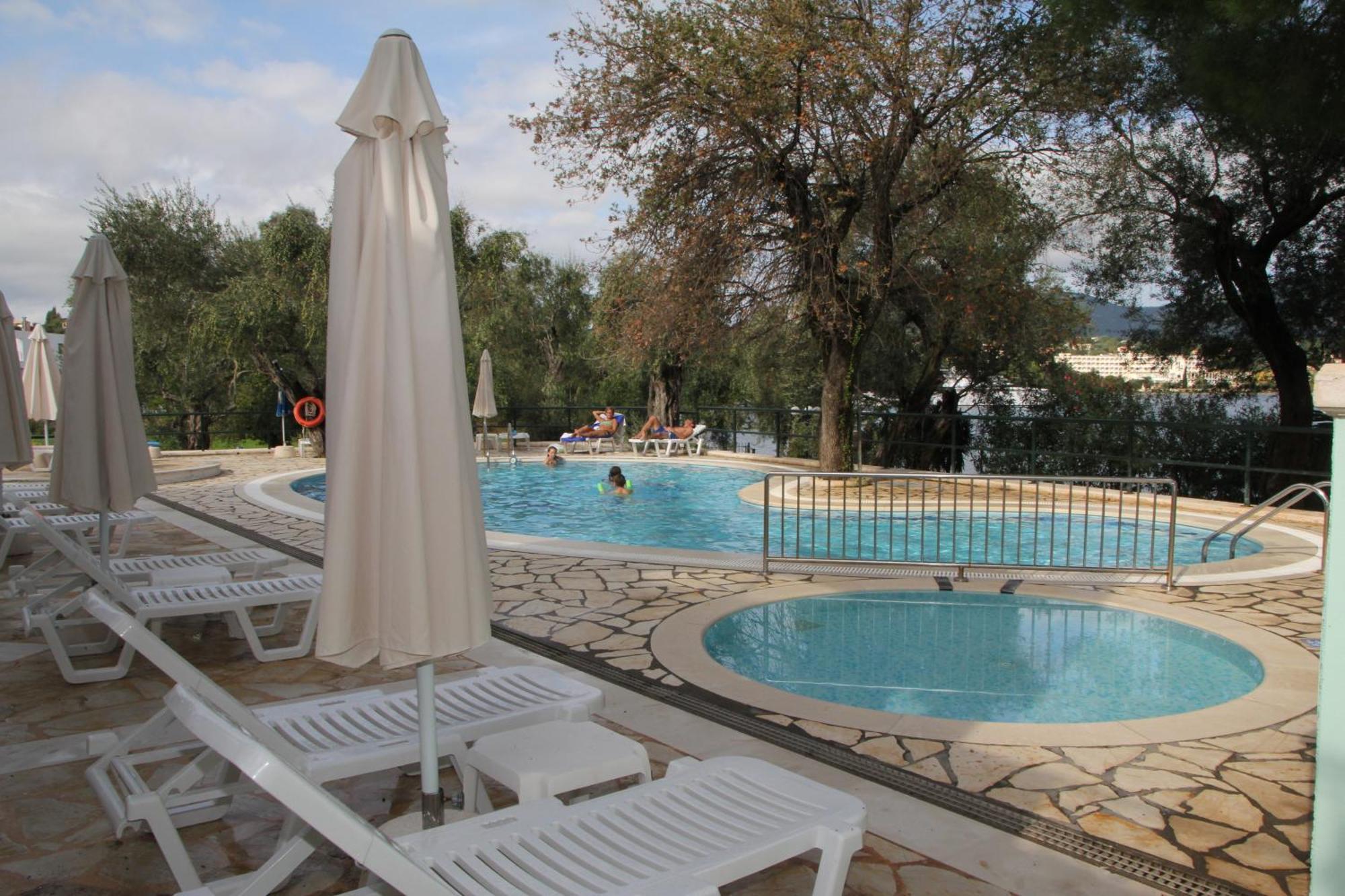 Saint Nicholas Beach Resort ذيسْخا المظهر الخارجي الصورة