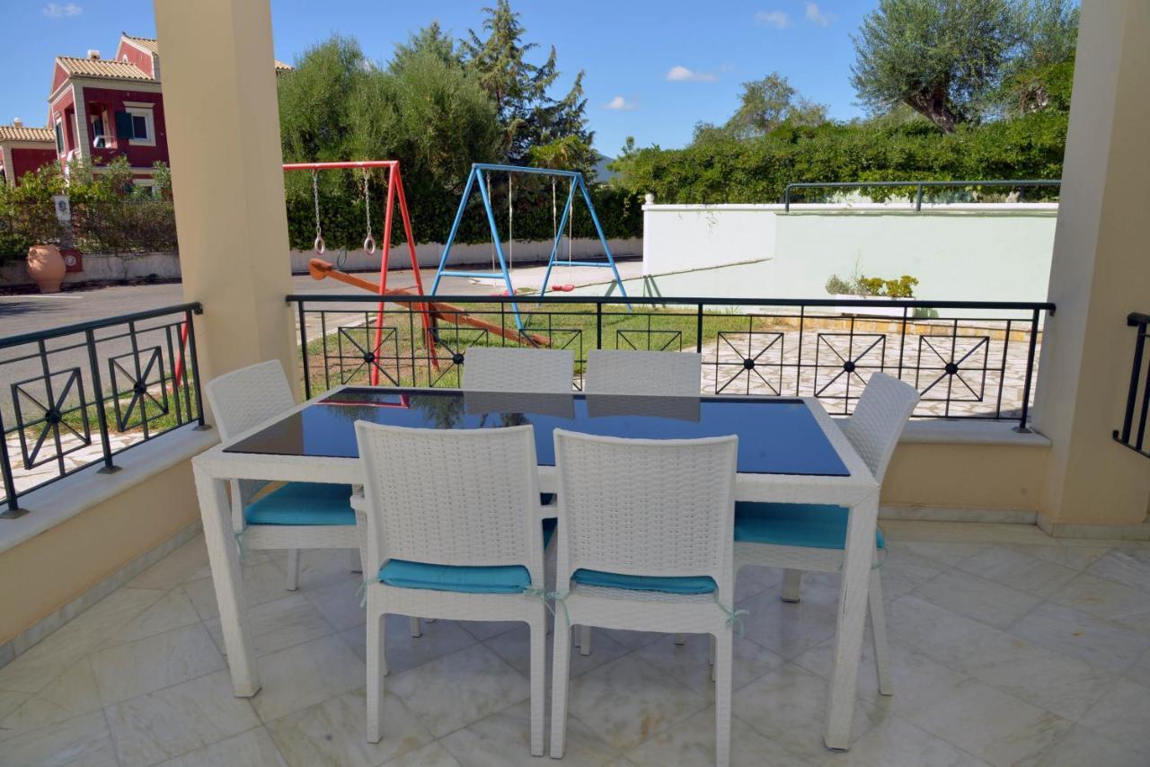 Saint Nicholas Beach Resort ذيسْخا المظهر الخارجي الصورة